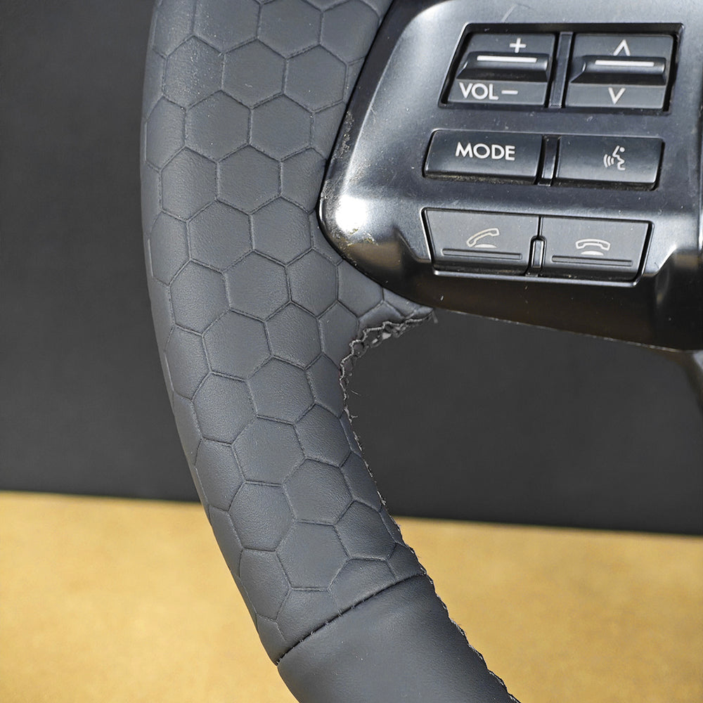 USA Warehouse Steering Wheel Cover for Subaru Forester Legacy Outback XV Crosstrek Impreza 2012-2016