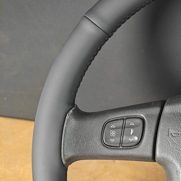 USA_Warehouse_Steering_Wheel_Cover_for_GMC_Sierra_1500_2500_3500_Savana_Yukon_1998-2024#year_2003-2006