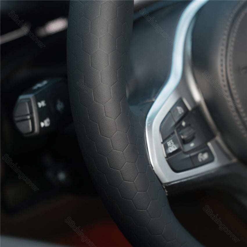 USA_Warehouse_Steering_Wheel_Cover_for_BMW_M_Sport_G_Series_G20_G30_13#model_g-series